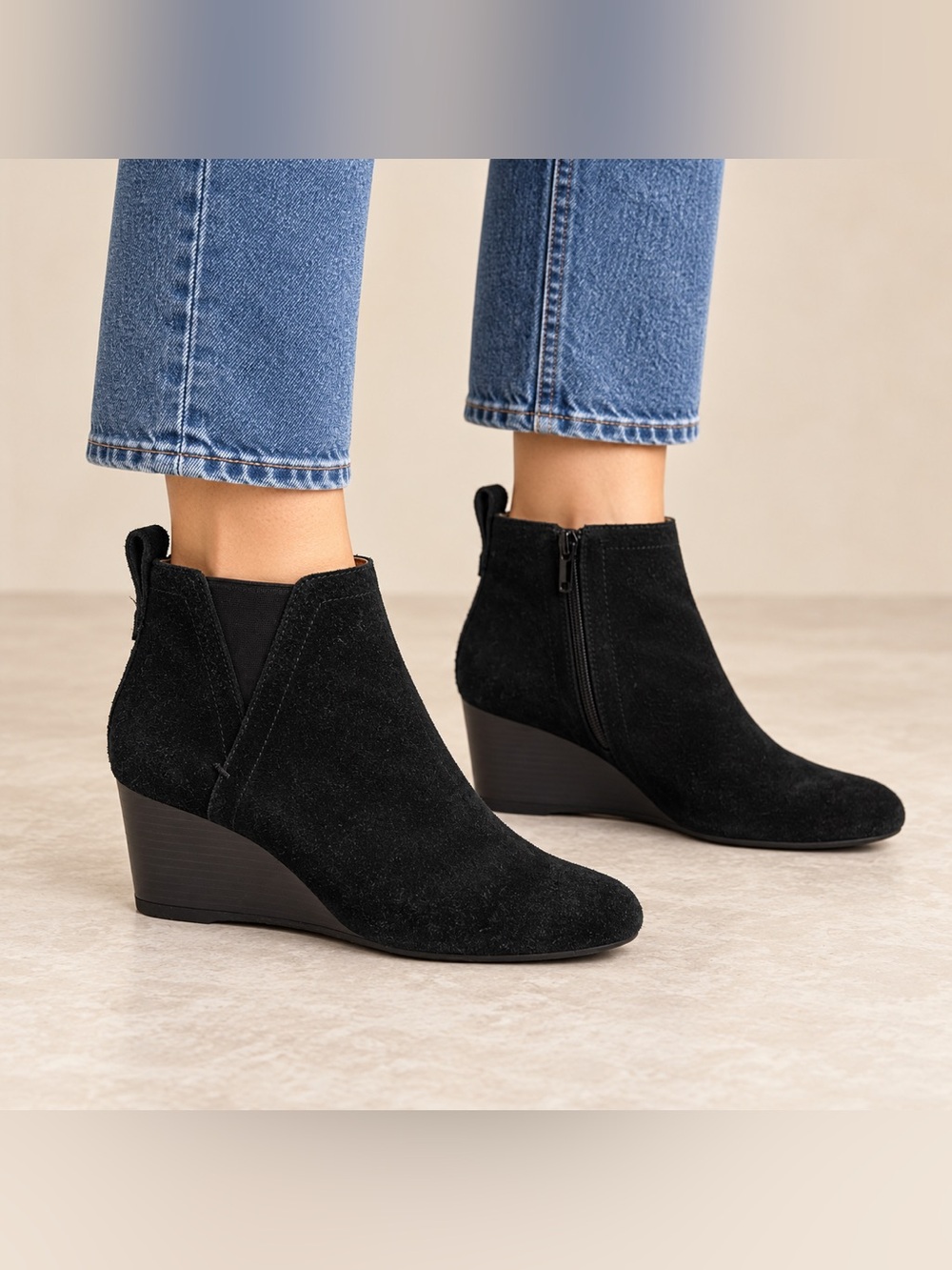 Vionic Paloma Ankle Boots Womens 7.5 Black Suede Wedge Heel Chelsea Side Zip